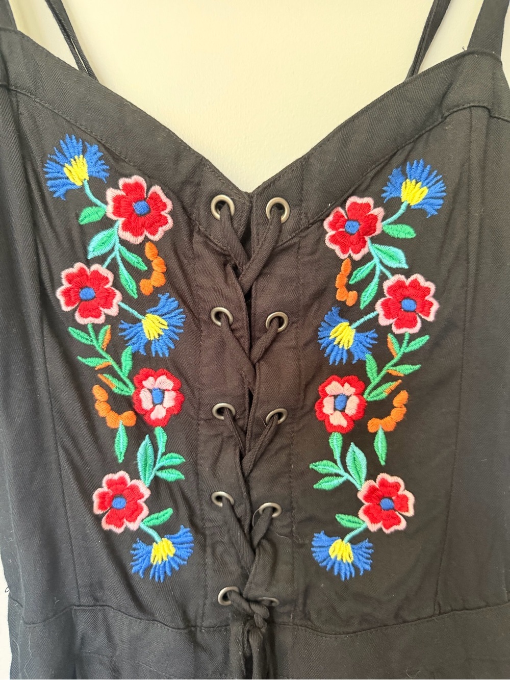 Hollister floral lace up romper - Picture 4 of 5